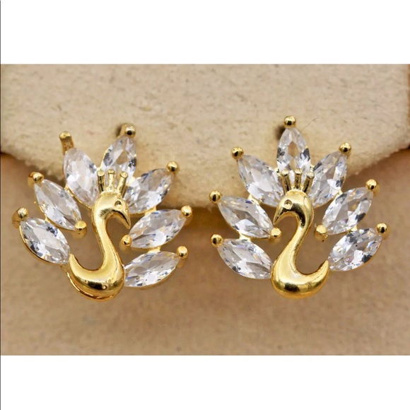 Jewelry - Swan earrings